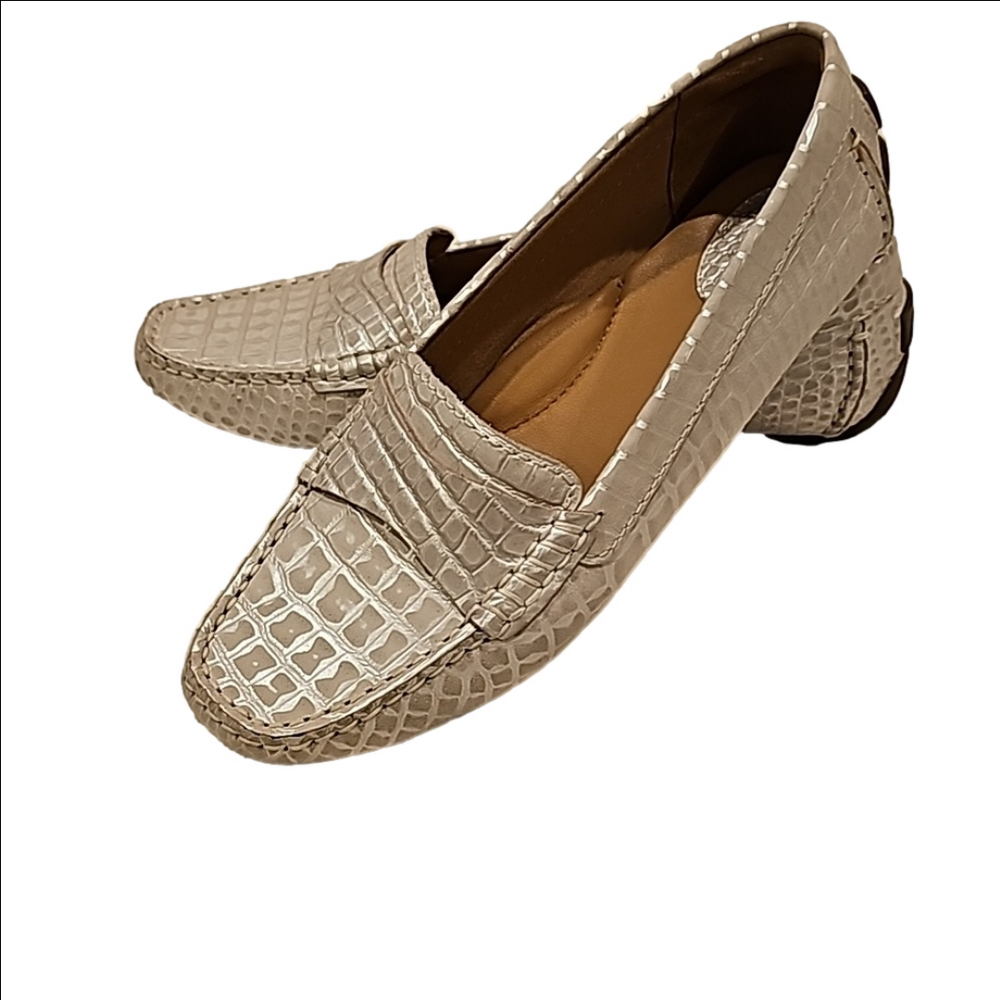 Clark's Arusan driving moccasins 8m womans very good condition croc embossed